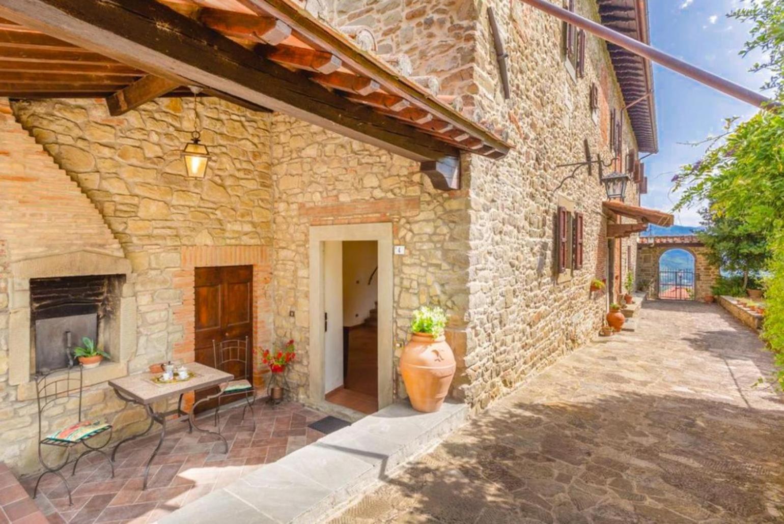 Villa Il Castello Ortignano Raggiolo Eksteriør billede